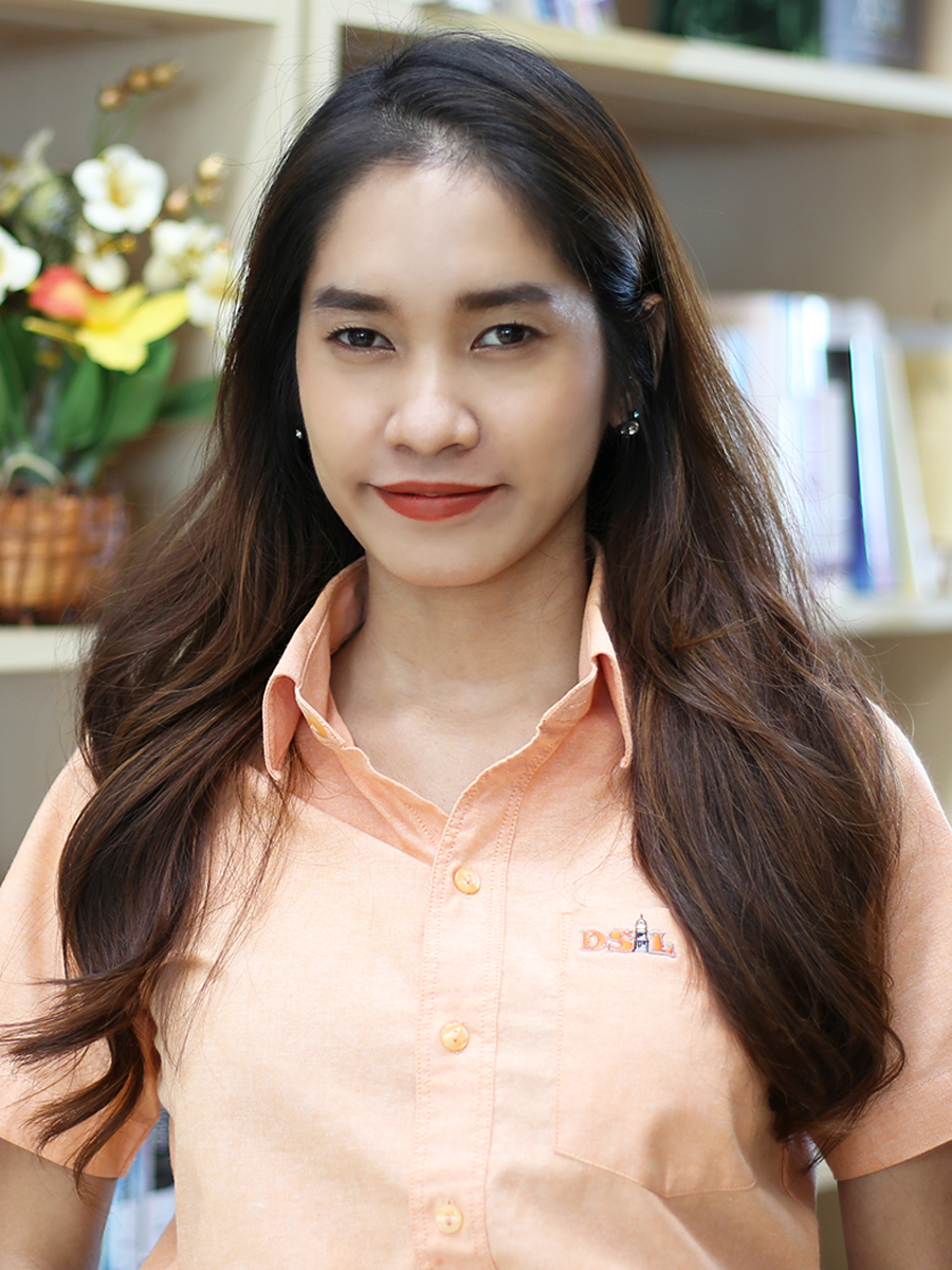 นางสาว พรรณธิชา  เพชรรักษ์