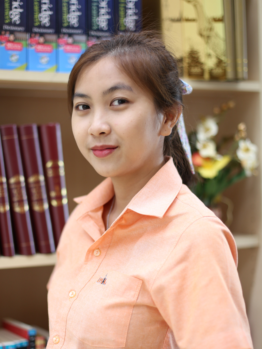 นางสาว ศิริฉัตร  คงทน