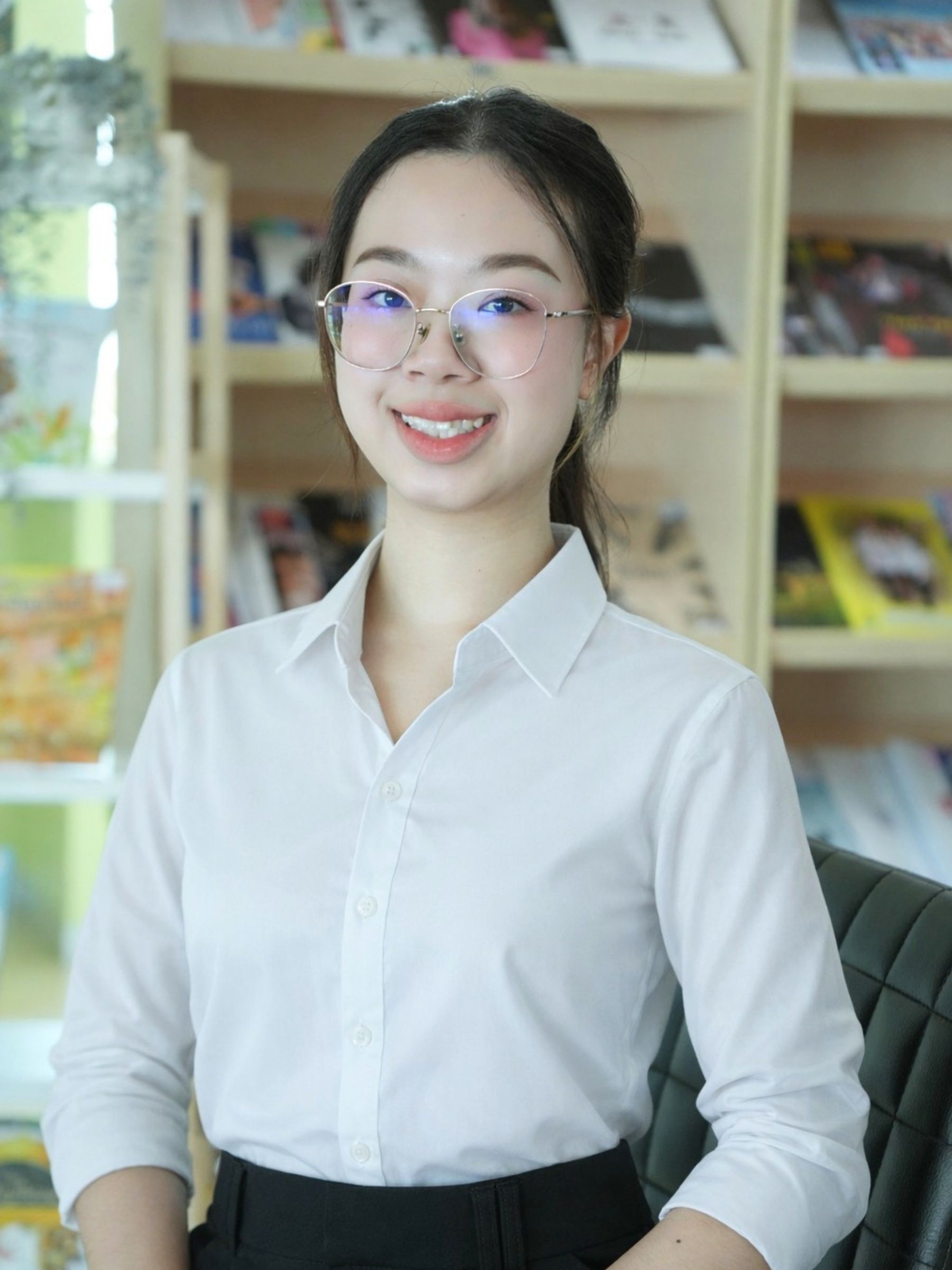 นางสาว วศินี  โตเพ็ง