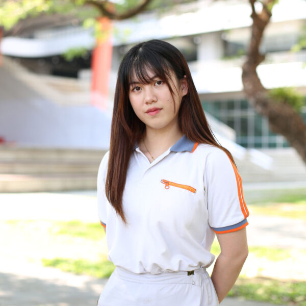พัฒน์นรี พลกุล (ใบบัว)