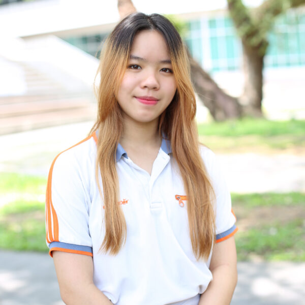 อชิรญา สมบัติสมภพ (ซายน์)